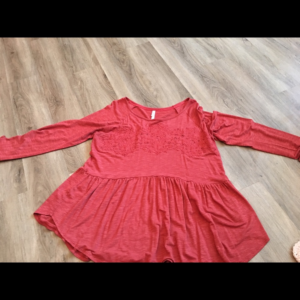 Target brand xxl long sleeves shirt